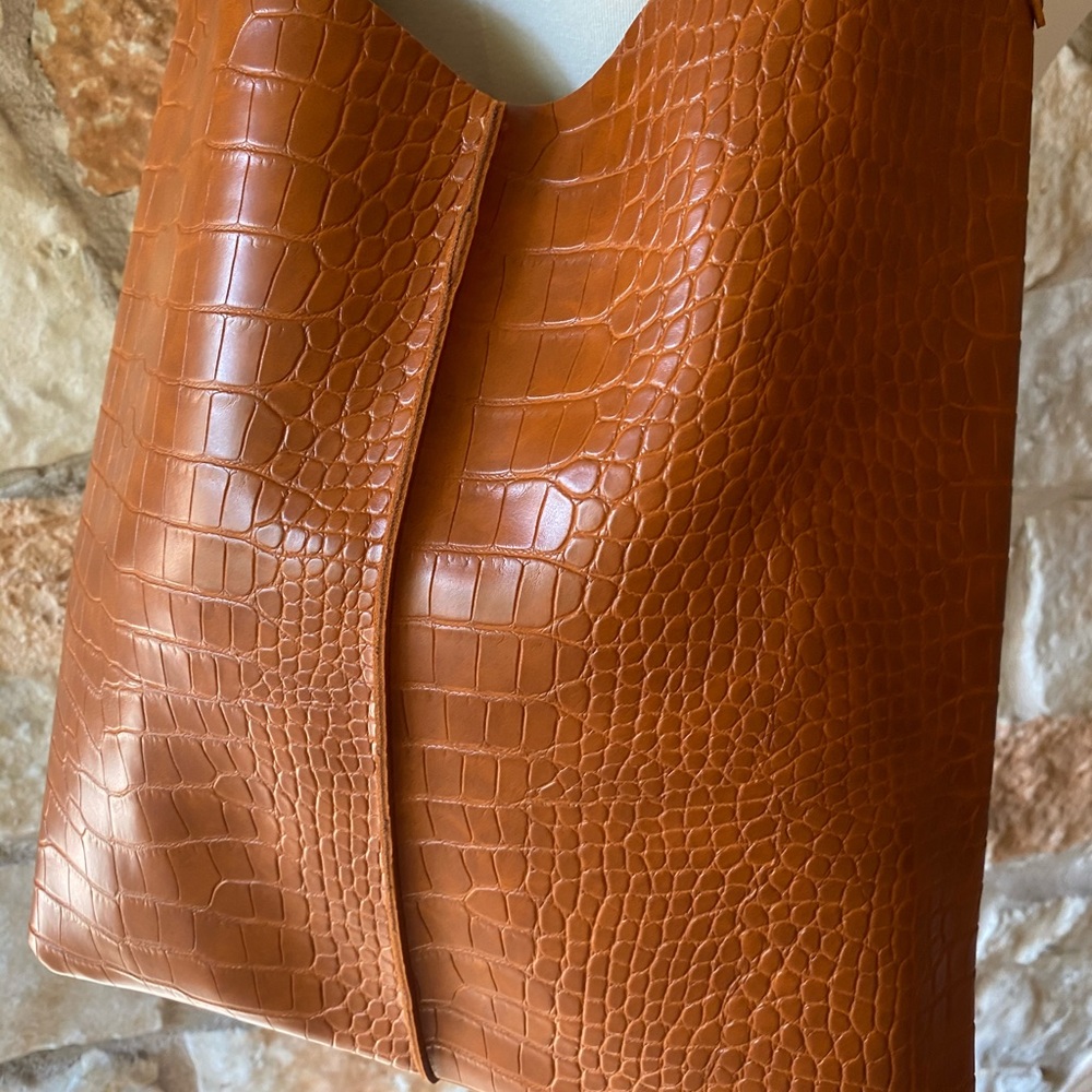 New! Faux Crocodile Cognac bag and clutch - Picture 7 of 8